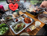 소나무 캠핑식당