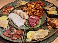 용일이쭈꾸미보쌈국밥