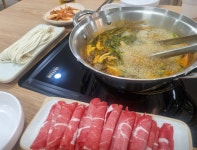예향얼크니샤브칼국수 광양점