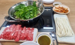 예향얼크니샤브칼국수 광양점