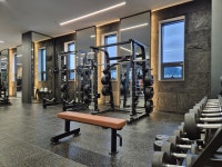 엠투피 더테라스점