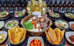 형과아우누룽지삼계탕&왕갈비탕 대전관평현대아울렛점