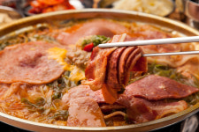 이태리부대찌개 점심마곡발산점