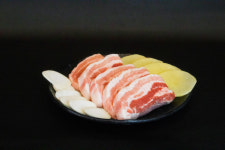 3.3생삼겹