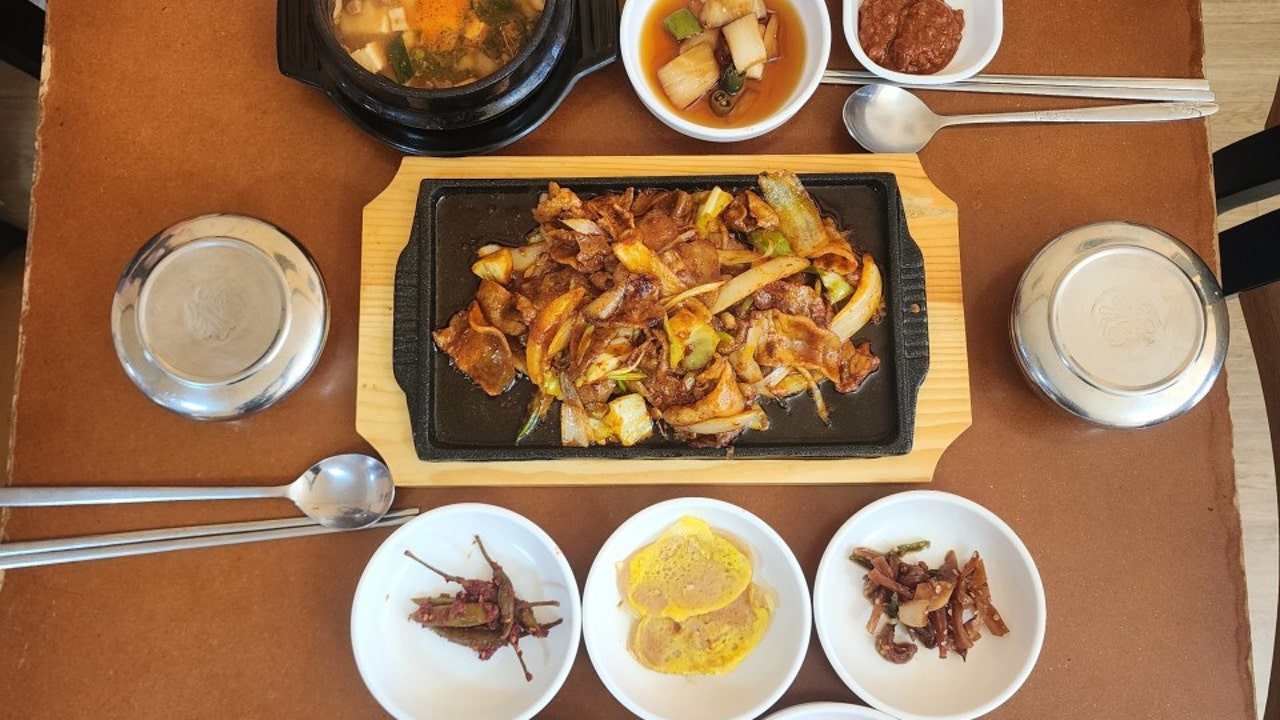 우정식당