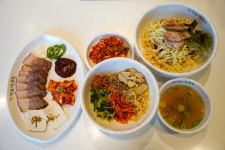 한강로칼국수 신세계프리미엄아울렛 파주점