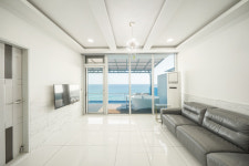 씨레스트풀빌라