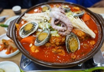 형과아우누룽지삼계탕&왕갈비탕 서산터미널점