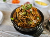 명가호돌이감자탕 청주복대점