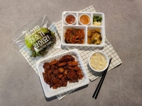 대단히 만족하는 족발 석수점