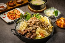 엄사골순대국밥&곱창전골