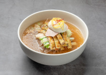 하연옥 촉석루점
