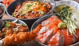 유키사키 대학로본점