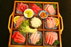 육지로간참치