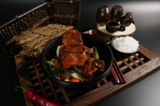 뼈때리는감자탕