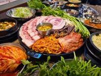 산청리56솥뚜껑생삼겹살 창원어반브릭스점