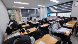 입시톡국어영어학원