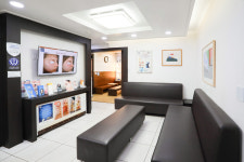 김윤섭피부과의원