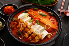 따띠김치찌개
