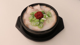 수변 더맛돼지국밥