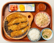 저스트카츠 수색점