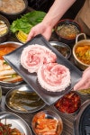 철이네 꽃삼겹 율량본점 주차가능
