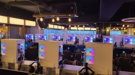 앤유 PC방