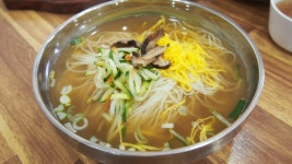 잔치집국수