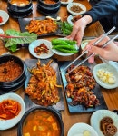 윤훈식농가쌈밥 용궁점