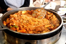 청평호반닭갈비막국수 설악점