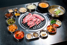 천상아꽃돼지숯불구이