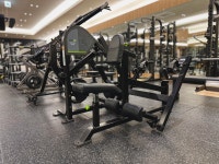 시그널짐 플래티넘 헬스 PT, 압도적인 규모&시설