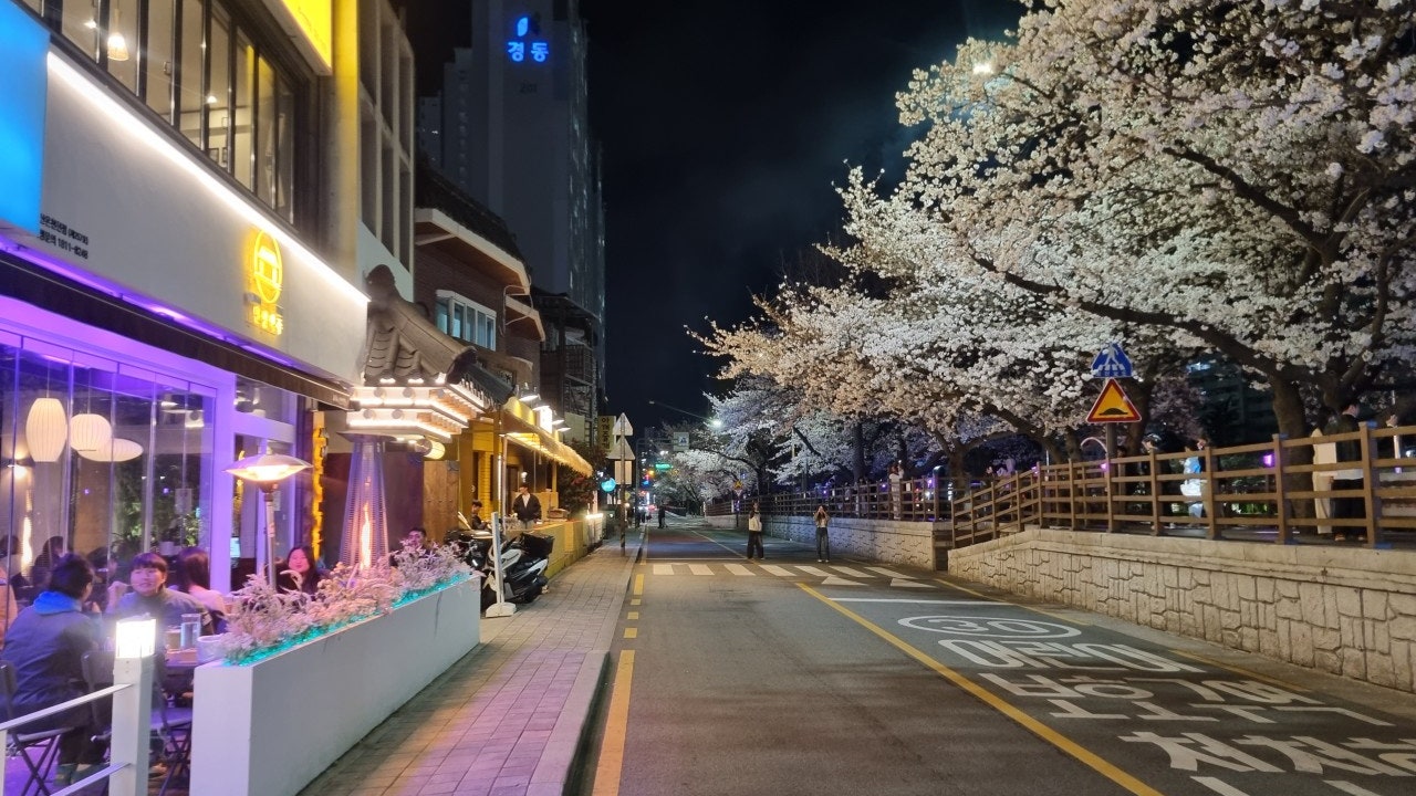 인쌩맥주 부산온천천점
