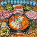 도니랑김치생삼겹 마곡나루역점