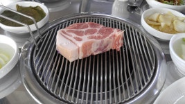두툼한고기돈돼지 제주 함덕점