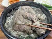 산야초능이칼국수