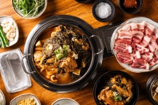감삼집 감자탕과 삼겹살 부산 경성대본점