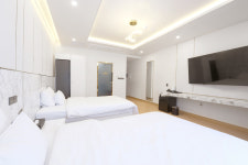 더원비지니스호텔