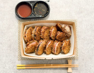 고기오징어순대엔연어장