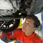 월드모터스 자동차정비 카센터 내당동반고개본점