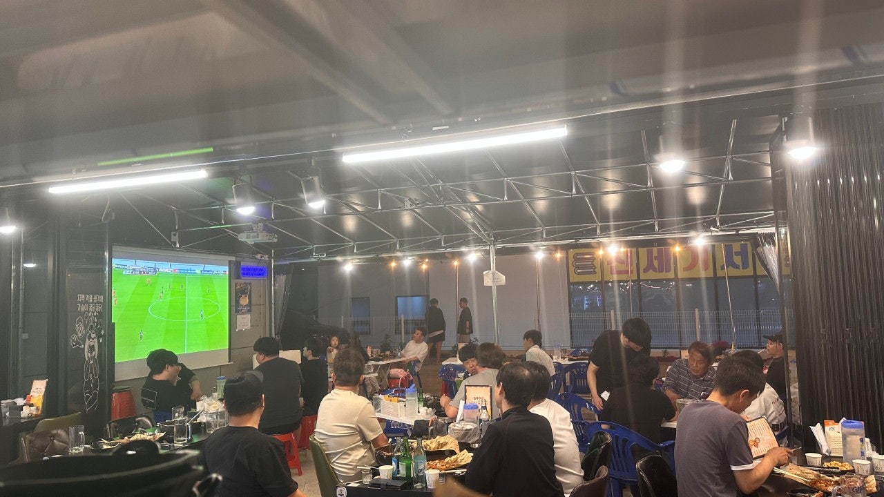 김종구 식맛치킨.전기바베큐 옛날통닭 대실역점