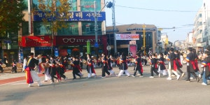청대 먹자골목거리