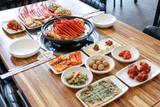 만천홍게탕