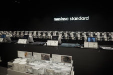 무신사 스탠다드 트리플스트리트송도점