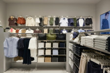 무신사 스탠다드 트리플스트리트송도점