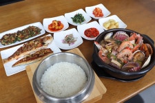 더베이한식당