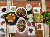윤나네