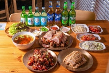 백가돈족