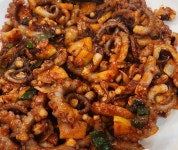 야우리김치찌개전문점