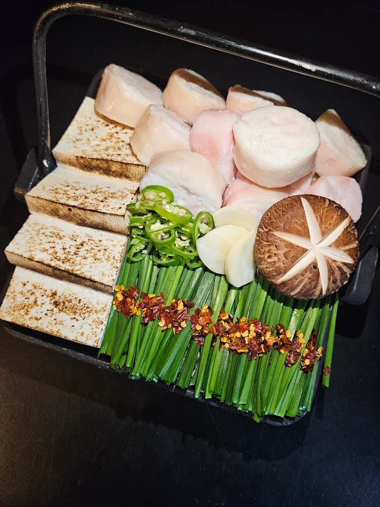 쇼유모츠나베